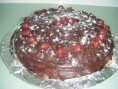 /album/fotogaleria/cherry-and-cream-cake-with-chocolate-tarta-de-nata-y-cerezas-con-chocolate-jpg/